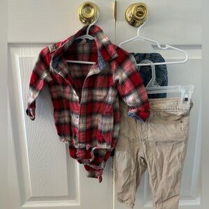 Baby Gap 3 piece set size 6-12 months